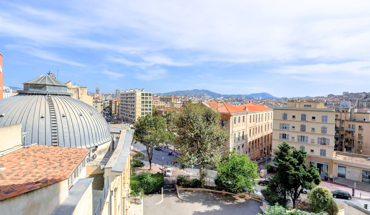 maison terrasse marseille panier 14