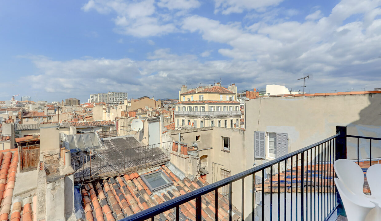 appartement standing terrasse balcon marseille architecte rue sainte saint victor 13001 13007-20