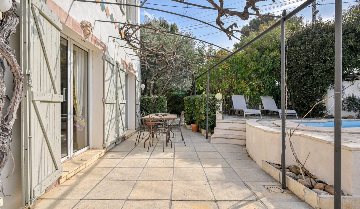 Ma Terrasse a marseille maison jardin 13012 piscine gde terrasse