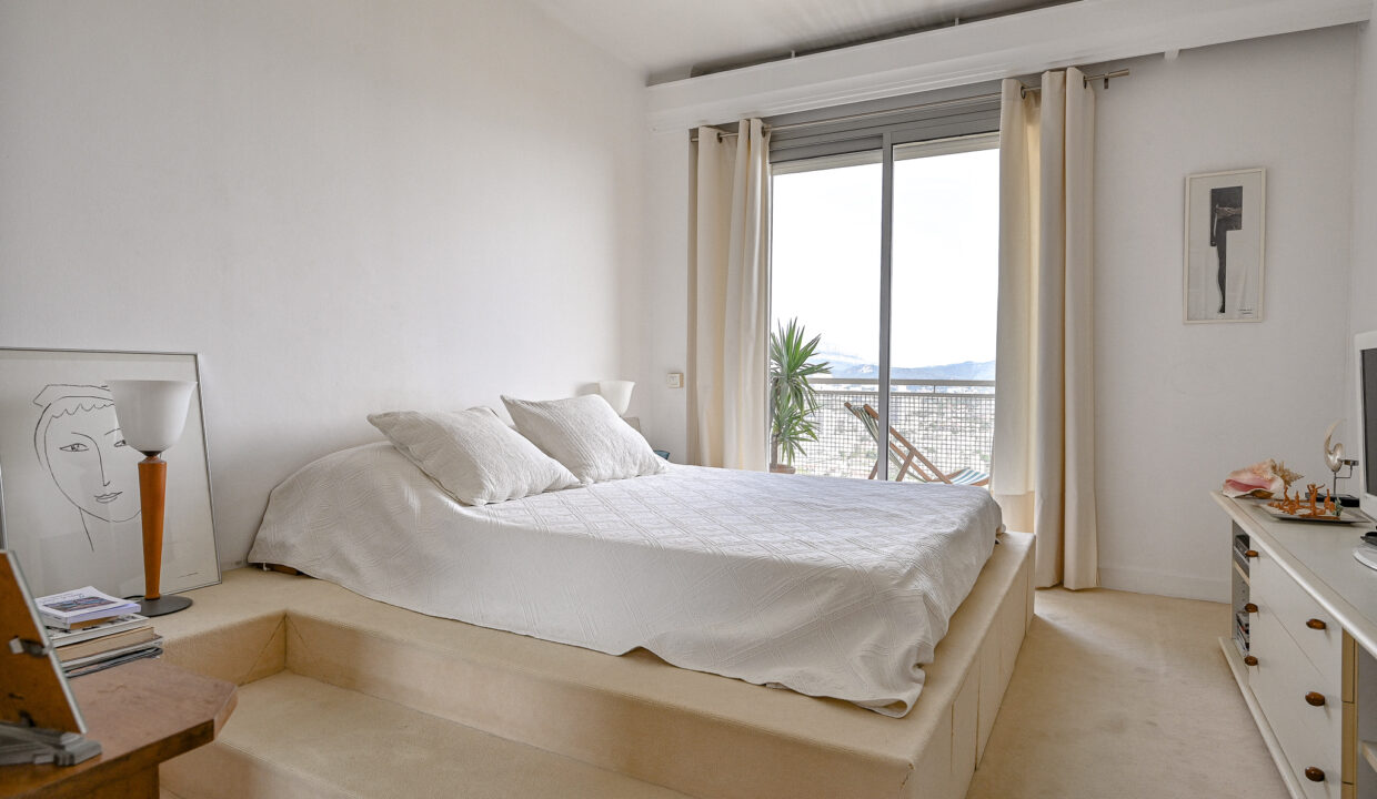 Chambre 1 Ma Terrasse à Marseille appartement vue mer 13008