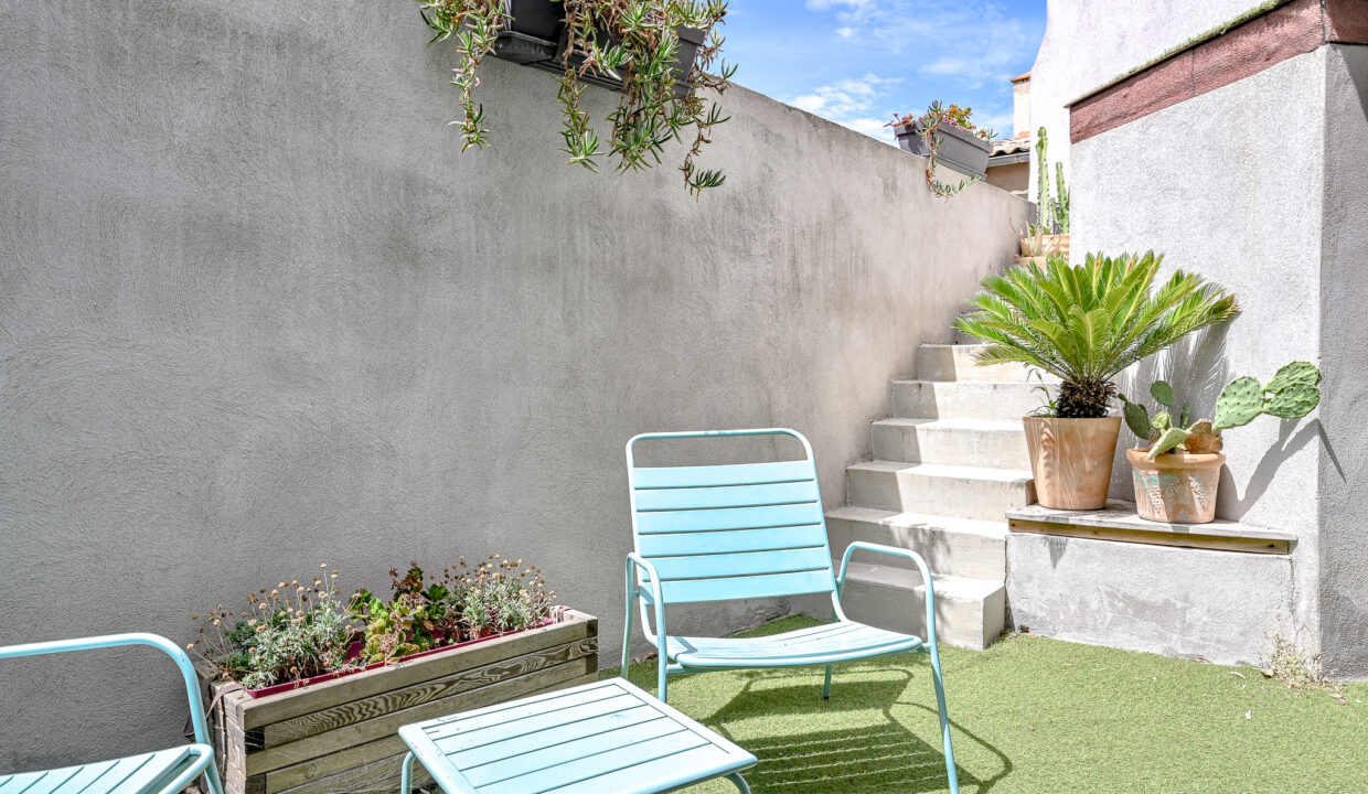 Maison_Vauban_13006_terrassemarseille_vue notre dame_garage_29