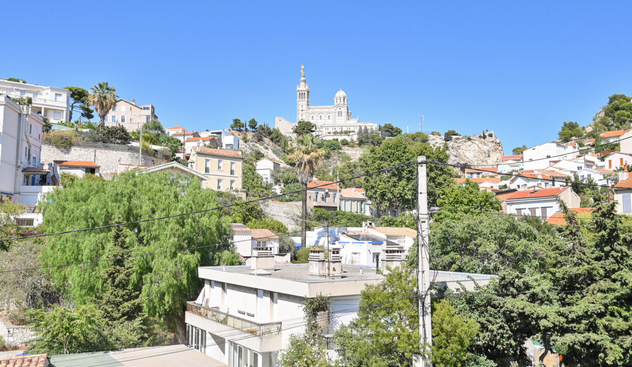 Ma_Terrasse_Marseille_Roches-7B