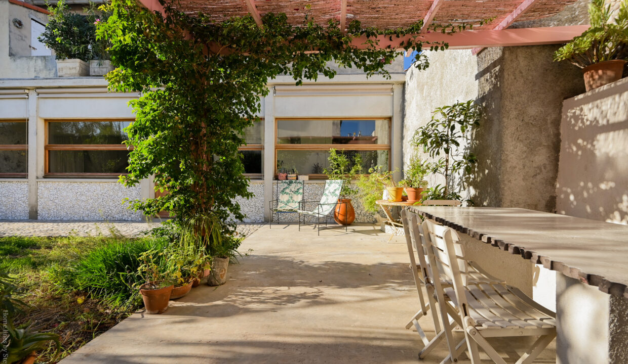 Terrasse couverte vente à vendre Marseille maison rez-de-jardin terrasse 13008 pointe rouge duplex rooftop vue mer sainte anne vieille chapelle les goudes