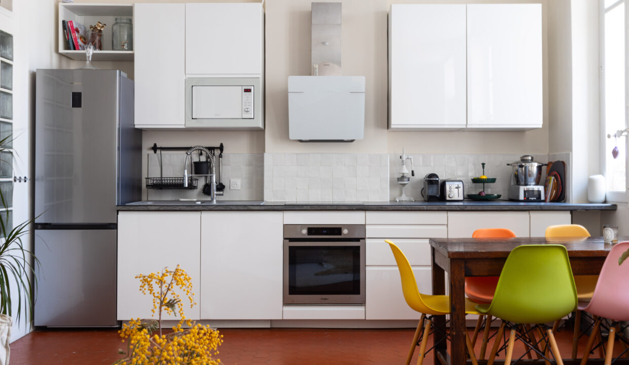 cuisine appartement ma terrasse à marseille 13006 13001 13005